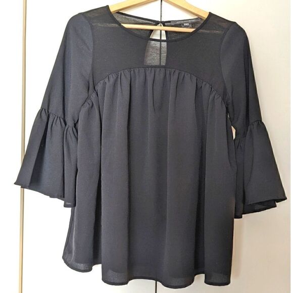 $5 Item! French Connection S Flowy Black Smock Style Top with Keyhole Back - Picture 1 of 9